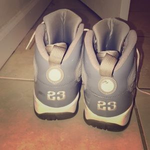 Air Jordan 9